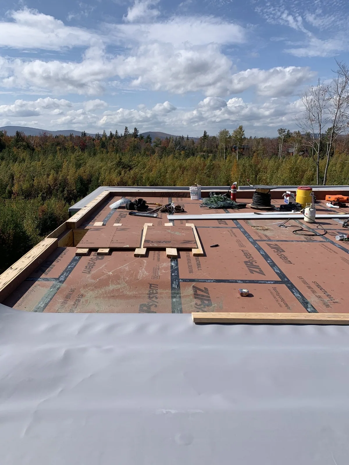 Carlisle alternative to Holcim Elevate construction