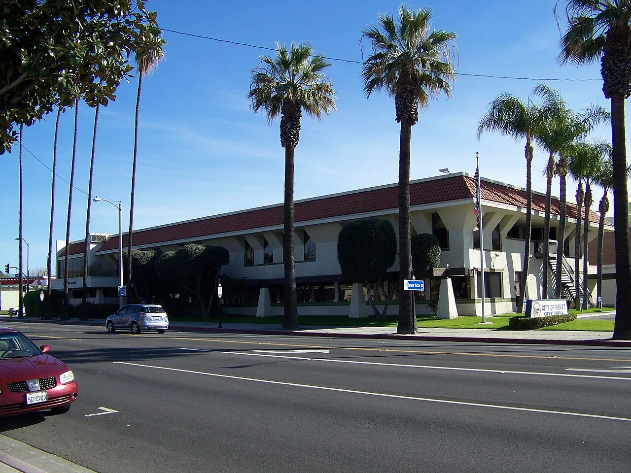 Hemet,