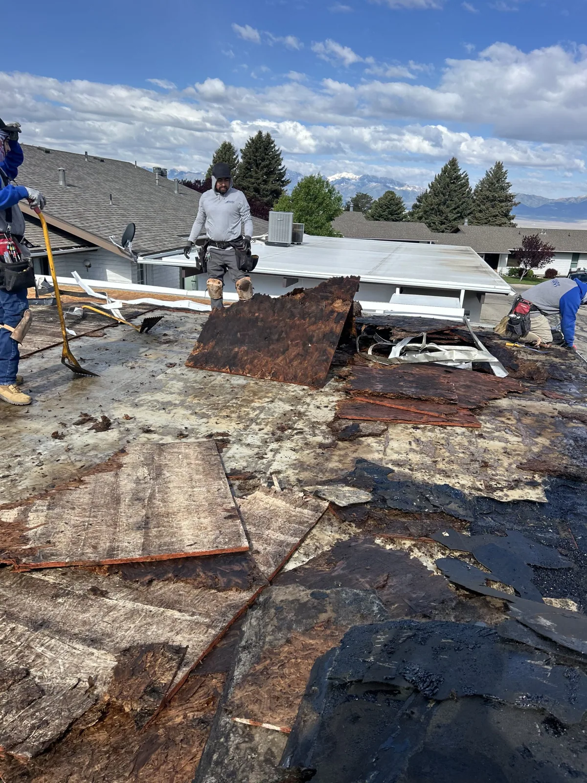 Emergency Roof Repair in Temecula, CA